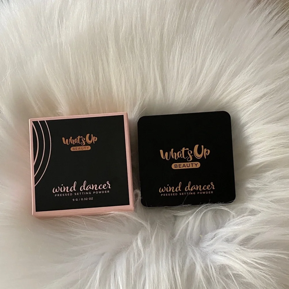 Whats up beauty Pressed Setting Powder - Tan - NIB